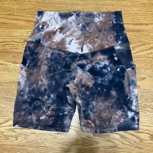 Lululemon align shorts with pockets